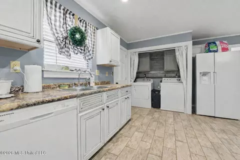 Other - 4707 Griffin St, Moss Point, MS 39563 photo 2 of 19
