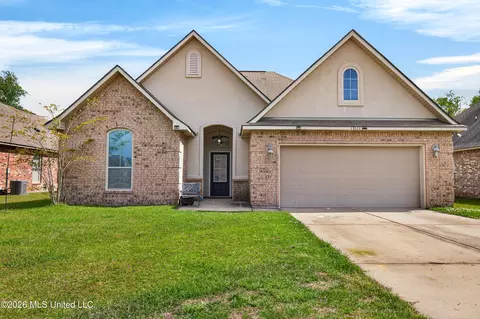 15110 Ranier Ave, Gulfport, MS 39503
