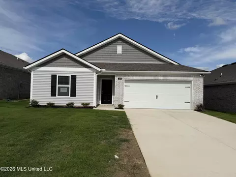 19 S Thorn Tree St, Byhalia, MS 38611