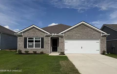 25 S Thorn Tree St, Byhalia, MS 38611