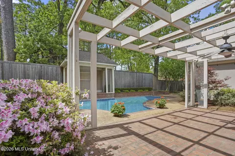 Exterior - 11 Highland Meadows Dr, Jackson, MS 39211 photo 4 of 6