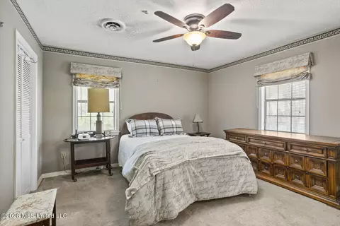 Bedroom - 2010 Laurel St, Jackson, MS 39202 photo 4 of 5