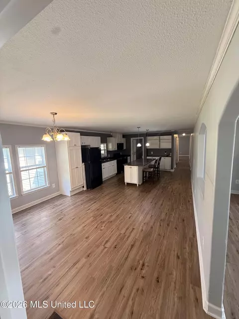 Entry Way - 573 Alred Rd, Coldwater, MS 38618 photo 2 of 2