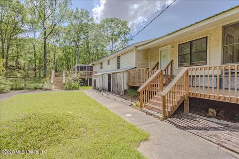 Exterior - 2253 Cleary Rd, Florence, MS 39073 photo 13 of 19
