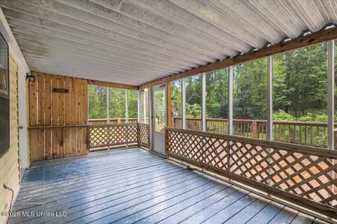 Exterior - 2253 Cleary Rd, Florence, MS 39073 photo 6 of 19