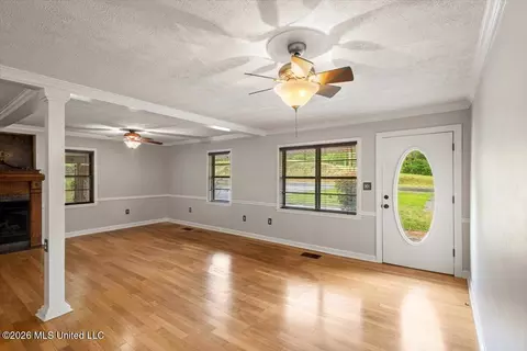 Living - 2253 Cleary Rd, Florence, MS 39073 photo 1 of 5