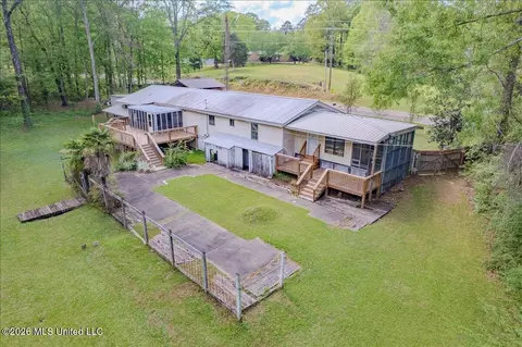 Exterior - 2253 Cleary Rd, Florence, MS 39073 photo 14 of 19