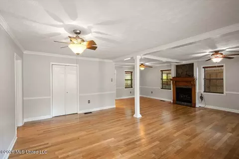 Living - 2253 Cleary Rd, Florence, MS 39073 photo 4 of 5