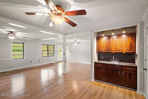 Living - 2253 Cleary Rd, Florence, MS 39073 photo 5 of 5