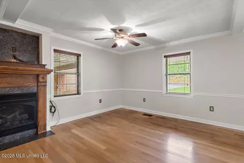 Living - 2253 Cleary Rd, Florence, MS 39073 photo 2 of 5