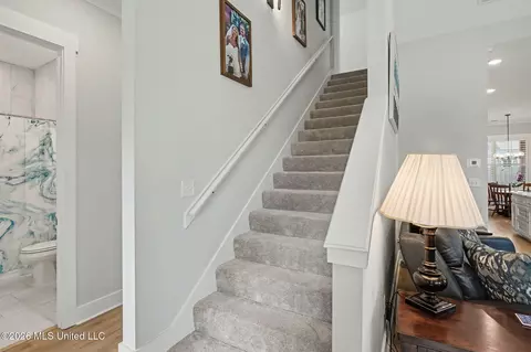 Entry Way - 3847 Swan Cv, Hernando, MS 38632 photo 3 of 3