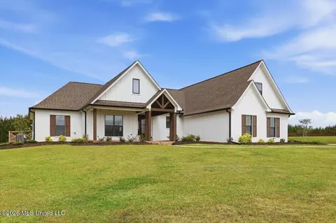 Exterior - 361 Stump Ridge Rd, Brandon, MS 39047 photo 2 of 10