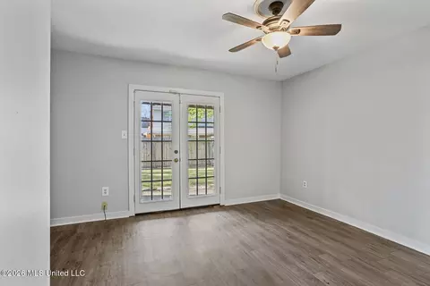 Other - 2337 River Oaks Blvd #A/B, Jackson, MS 39211 photo 8 of 10