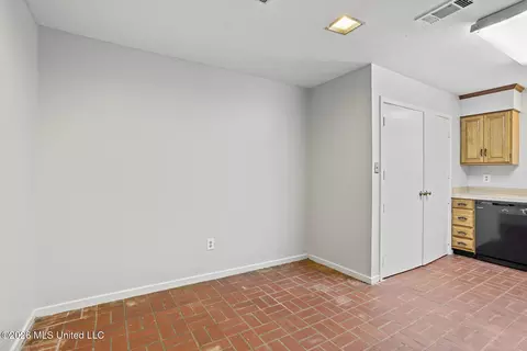Other - 2337 River Oaks Blvd #A/B, Jackson, MS 39211 photo 1 of 10