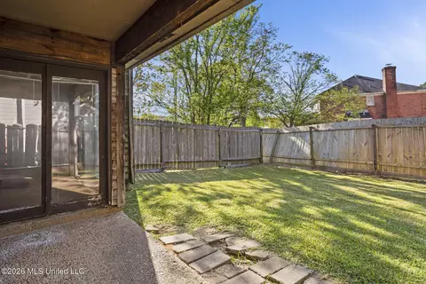 Exterior - 2337 River Oaks Blvd #A/B, Jackson, MS 39211 photo 5 of 6