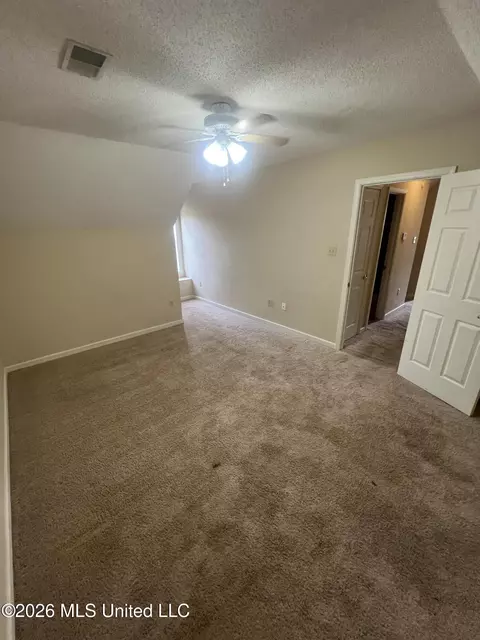 Bedroom - 3079 Lake Grove Dr, Hernando, MS 38632 photo 1 of 1