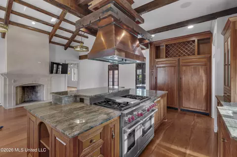 Kitchen - 4028 Old Canton Rd, Jackson, MS 39216 photo 1 of 3