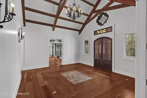 Entry Way - 4028 Old Canton Rd, Jackson, MS 39216 photo 2 of 9