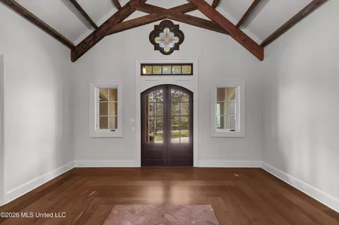 Entry Way - 4028 Old Canton Rd, Jackson, MS 39216 photo 1 of 9