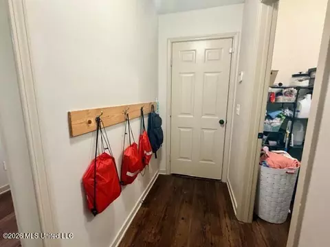 Entry Way - 516 Brighton Trl, Florence, MS 39073 photo 1 of 1