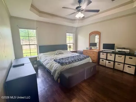 Bedroom - 516 Brighton Trl, Florence, MS 39073 photo 2 of 4