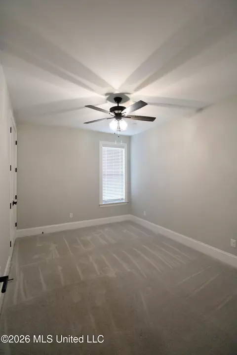 Bedroom - 4007 Bakersfield Dr, Nesbit, MS 38651 photo 2 of 2
