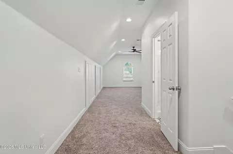 Entry Way - 4425 Chamberlin Oaks Dr, Hernando, MS 38632 photo 5 of 5