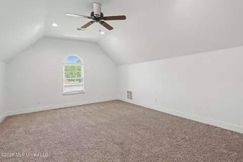Other - 4425 Chamberlin Oaks Dr, Hernando, MS 38632 photo 6 of 8