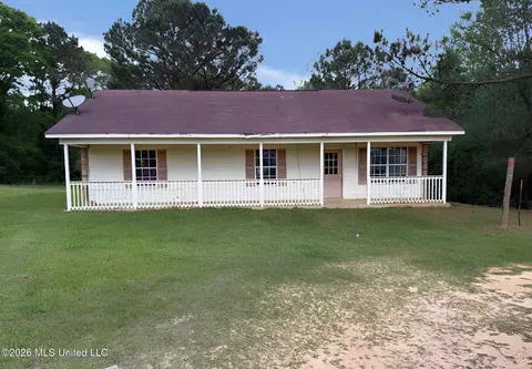 72 Van Holmes Rd #1, Tylertown, MS 39667