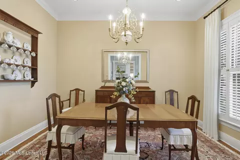 Dining - 1641 Acadia Ct, Jackson, MS 39211 photo 1 of 2