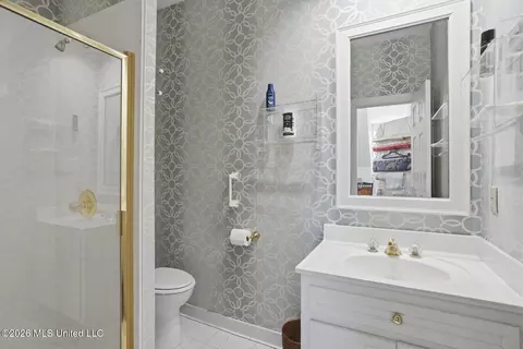 Bath - 1641 Acadia Ct, Jackson, MS 39211 photo 5 of 5