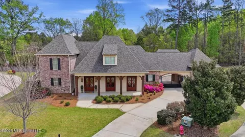 204 Saint Charlotte Cv, Madison, MS 39110