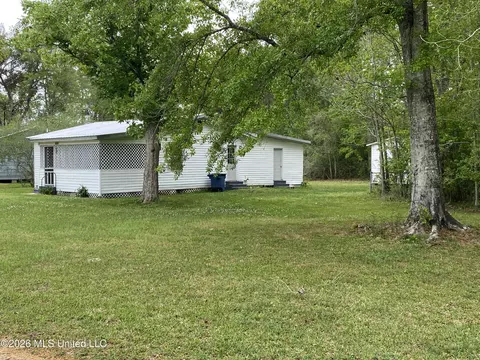 6013 Elder Ferry Rd, Moss Point, MS 39563