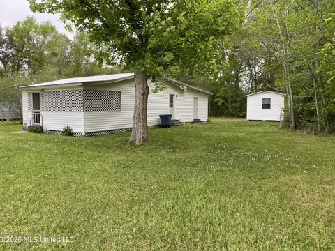 Exterior - 6013 Elder Ferry Rd, Moss Point, MS 39563 photo 11 of 11