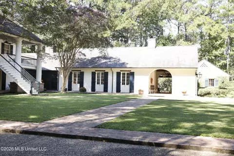 Exterior - 657 Zetus Rd, Brookhaven, MS 39601 photo 2 of 28