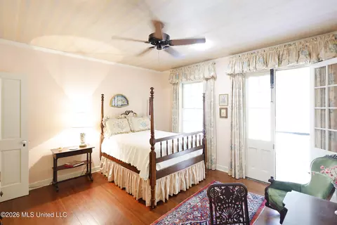 Bedroom - 657 Zetus Rd, Brookhaven, MS 39601 photo 3 of 7