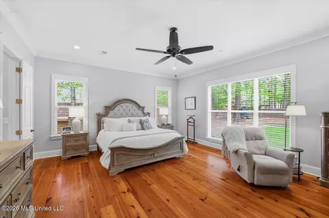 Bedroom - 1222 Centre Ct, Brandon, MS 39042 photo 1 of 9