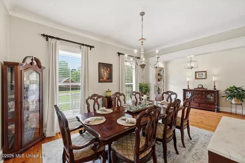 Dining - 1222 Centre Ct, Brandon, MS 39042 photo 2 of 3
