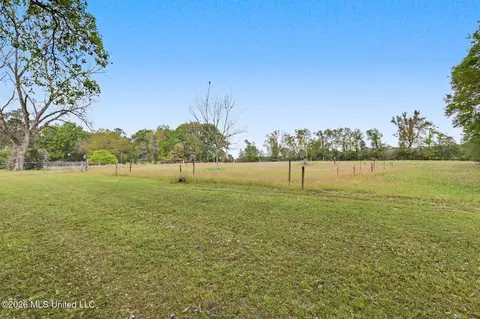 5146 Barton-agricola Rd, Lucedale, MS 39452 photo 3