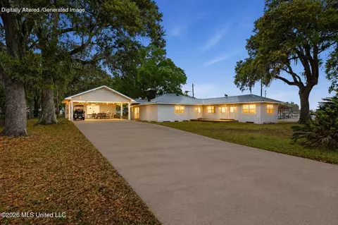 3309 Mary Walker Dr, Gautier, MS 39553