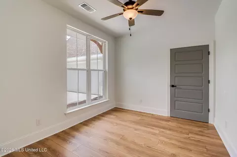Bedroom - 5586 E Diamondhead Dr, Diamondhead, MS 39525 photo 4 of 10