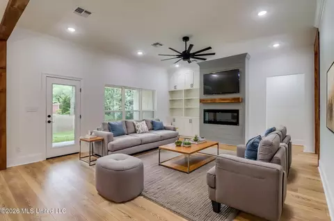 Living - 5586 E Diamondhead Dr, Diamondhead, MS 39525 photo 1 of 6