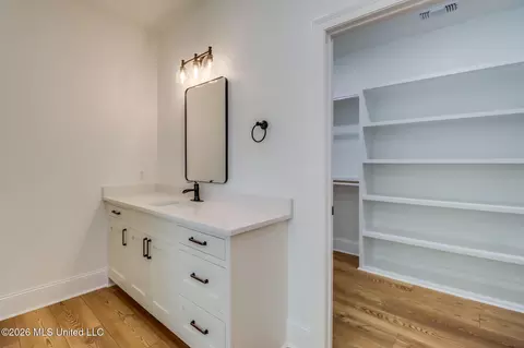 Bath - 5586 E Diamondhead Dr, Diamondhead, MS 39525 photo 3 of 5