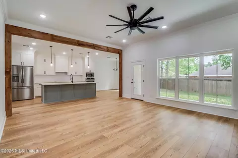 Living - 5586 E Diamondhead Dr, Diamondhead, MS 39525 photo 2 of 6