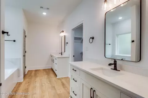 Bath - 5586 E Diamondhead Dr, Diamondhead, MS 39525 photo 1 of 5