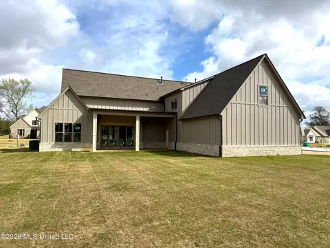 Exterior - 5381 Grayson Way, Hernando, MS 38632 photo 3 of 3