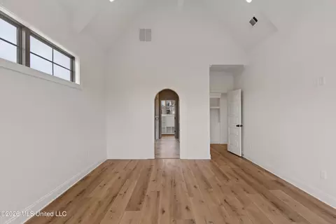 Bedroom - 5381 Grayson Way, Hernando, MS 38632 photo 1 of 3