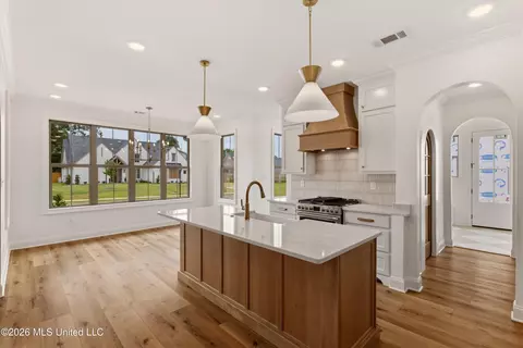 Kitchen - 5381 Grayson Way, Hernando, MS 38632 photo 2 of 2