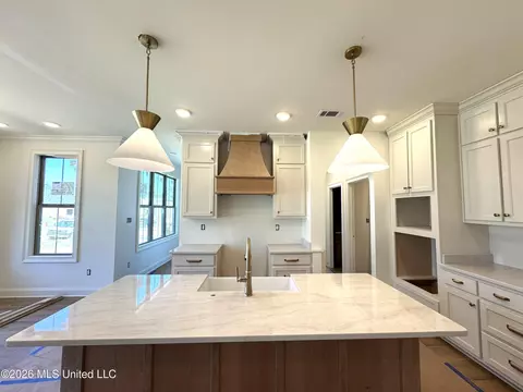Kitchen - 5381 Grayson Way, Hernando, MS 38632 photo 2 of 2