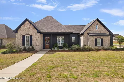 645 Peregan St, Canton, MS 39046